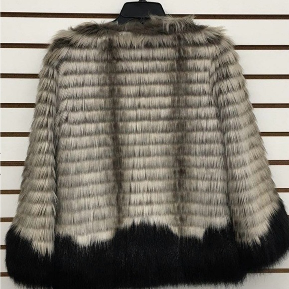 Beautiful Bebe top coat - Picture 2 of 3